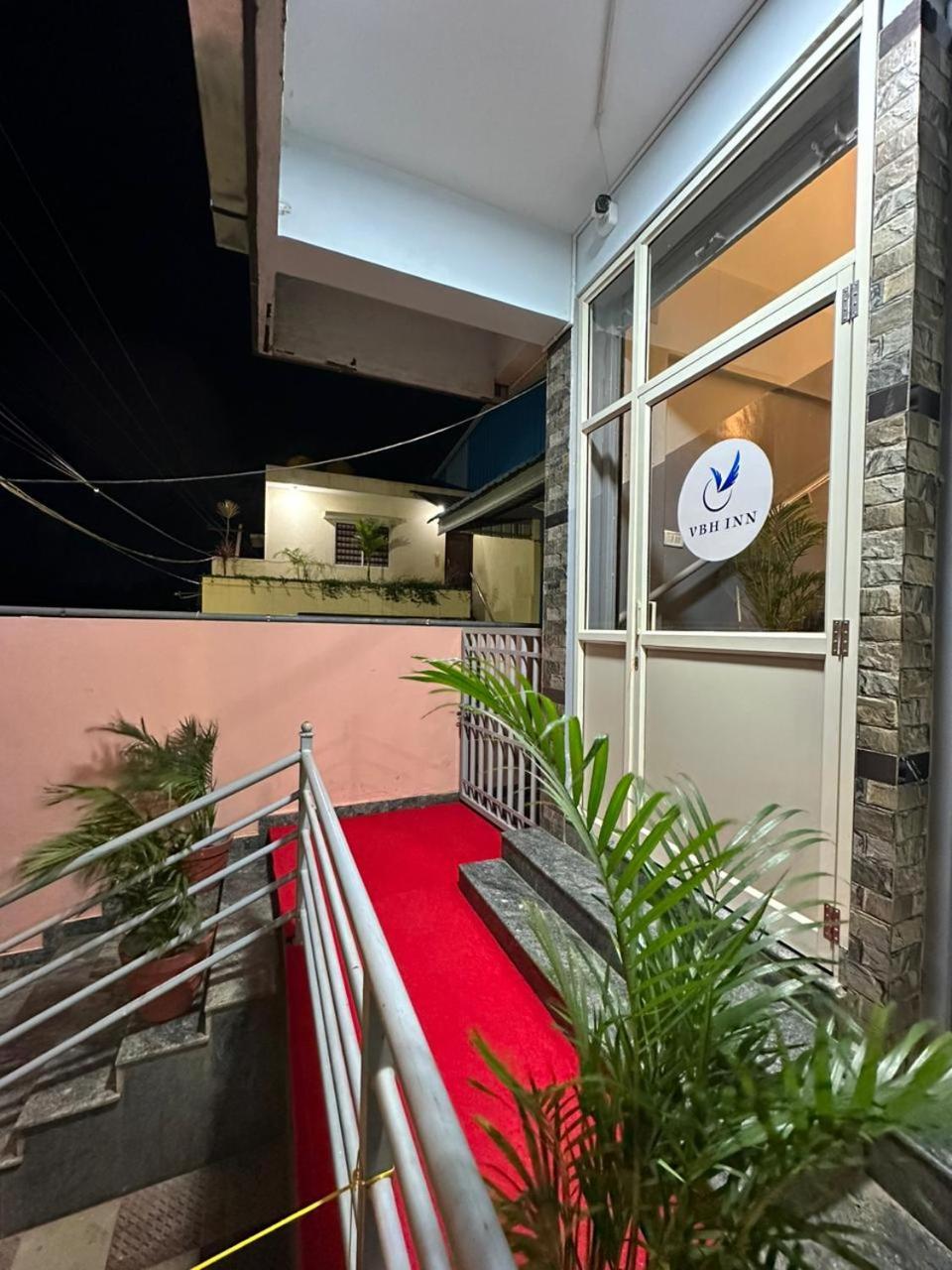 Vbh Inn- Affordable And Budget Friendly Jigani Exterior photo